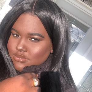 Meet your Posher, Itoro